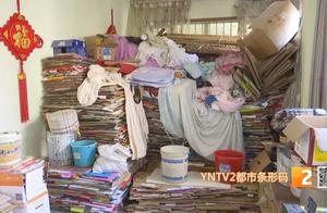 Buy flatlet to pay a booth to go up to give child to go to school 