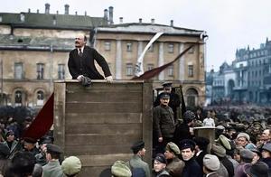 Precious Lenin chromophotograph: The author of the
