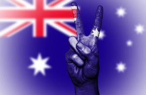 The business is having change! Backside of Australian economy false appearance, or already relied on