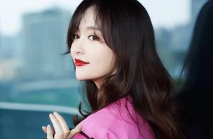 Ins Tian Chaodi takes goods goddess, tang Yan is newest pictorial magazine films!