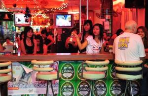 Cannot Thailand troops go for He You's guest all 