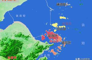 Archipelago of Zhejiang boat hill is deserted fish