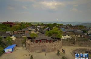 Chongqing closes plain: Lai beach ancient town is 