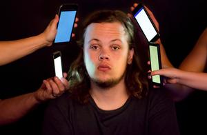 Harass a telephone call 