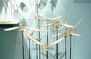 Center beauty finish school is exhibited just rang