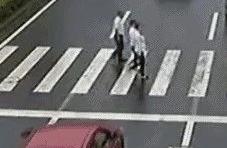 Exposure stage | Not comity zebra crossing " blac