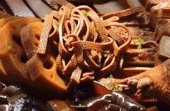 The 8 people after feed meal by fish " drug takin