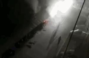 40 seconds 20 explode repeatedly! Electric car spo