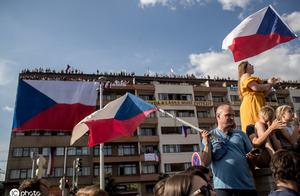 Case of bilk of body defect ten million! Person of 250 thousand Czech asks in Prague demonstrate exp