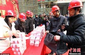 Person company department talks default peasant worker pay 