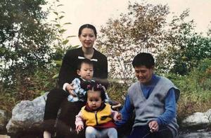 Zhao Benshan wife shows body front to take wife of exposure Zhao Benshan is who and Zhao Benshan it