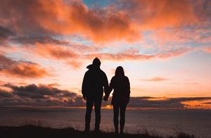 Exposure of sweethearts chatting record: Again goo