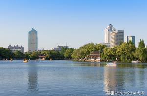 This lake is known as peaceful wave downtown peace