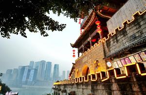 It is who fries big cliff hole of fire, it is who fries Chongqing into net red city