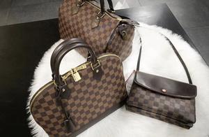 Why does Gao Fang wrap a bag to return somebody to