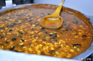 Hot boiling water of all-purpose river another name for erhu, bubble what goes in to eat well, 10 yu