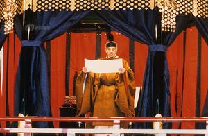 Japanese Ming Rentian emperor now give up the thro