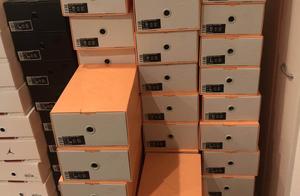 Backside of day price wet shoe: Player part-time j