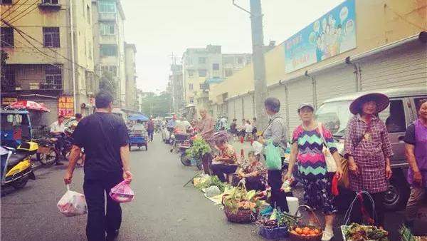 諸暨的苧蘿影院環境怎么樣?適合情侶去嗎?在什么地方?城區幾路車可到達?
