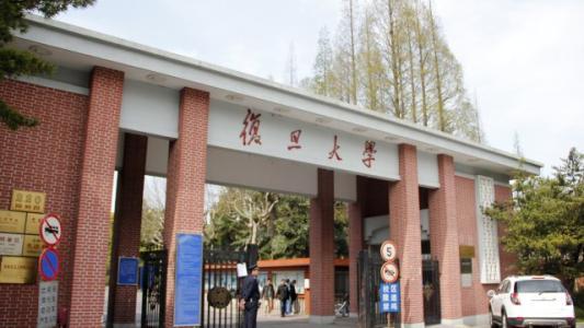 复旦大学的民间校训“自由而无用的灵魂”该怎么理解