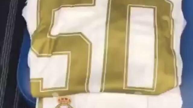 本泽马在皇马穿的是几号