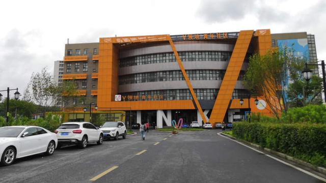 上海金匯中街新村的房子是公寓嗎