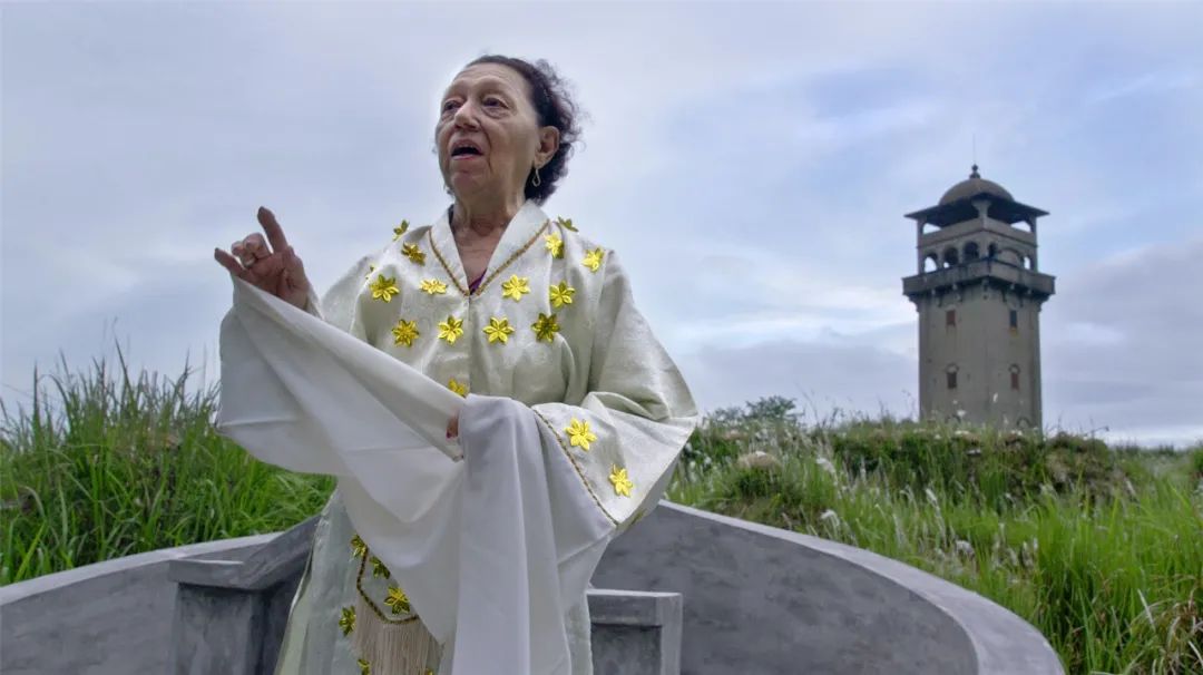 在国外生活的底层华人：他们都算不上活着