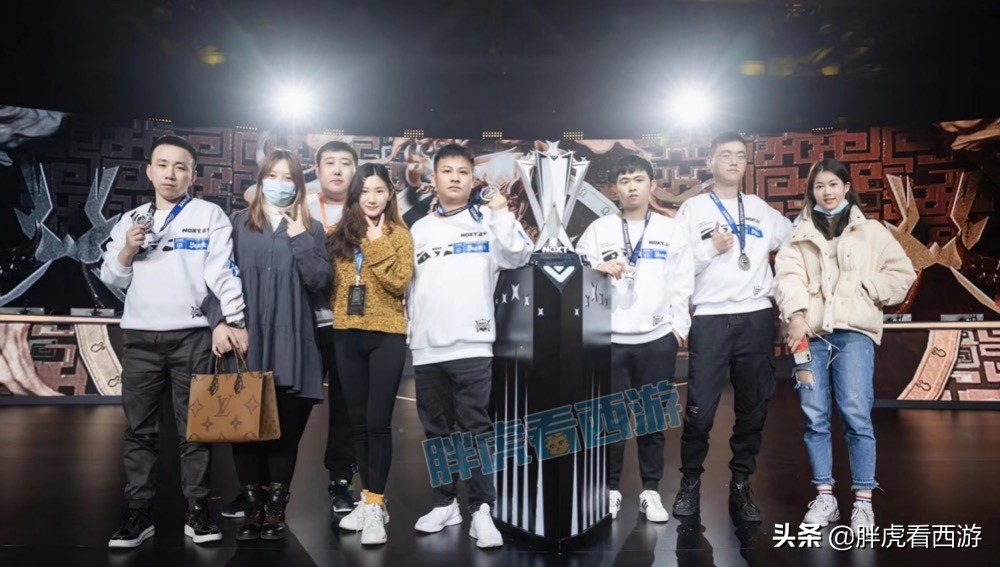 梦幻西游：群雄决赛“紫禁城VS珍宝阁”，8强战队相互胜率图