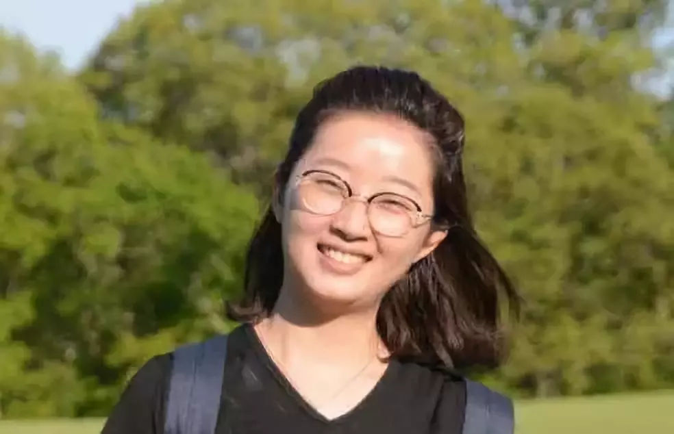 捡到苹果电脑,却遭遇连环追杀!真实的"暗网"到底有多可怕?