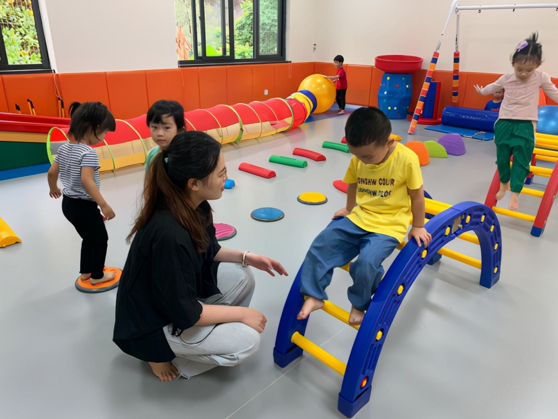 跃动童年，悦动未来—做孩子感觉发展的第一滴露水
