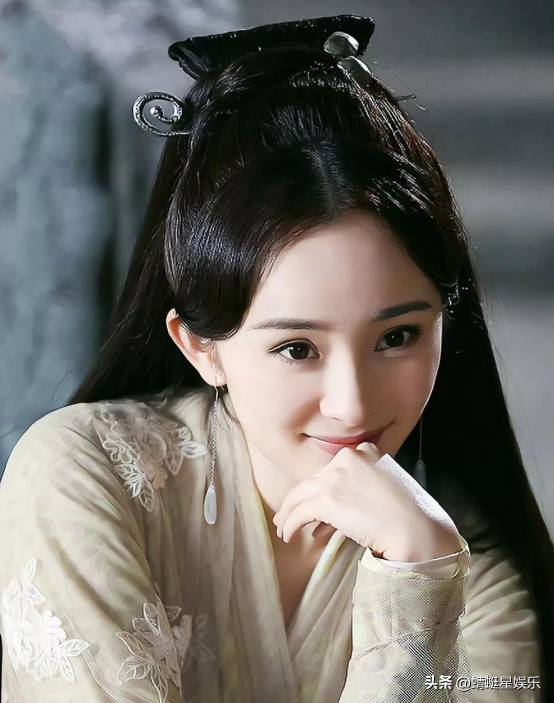杨幂古装秀仿若仙女下凡