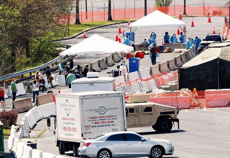 这一回，特朗普为竞选拼了