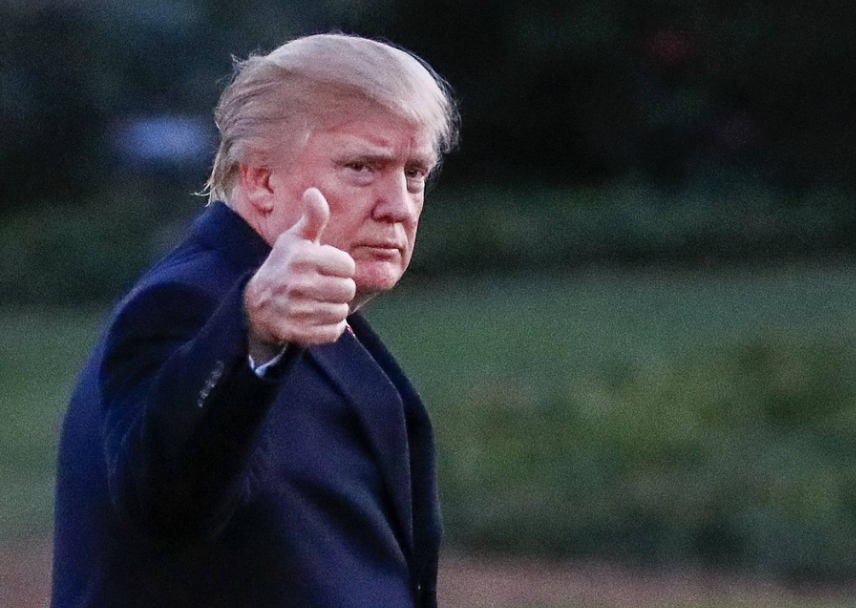 特朗普企图用“黑暗信息”实现“十月惊奇”？