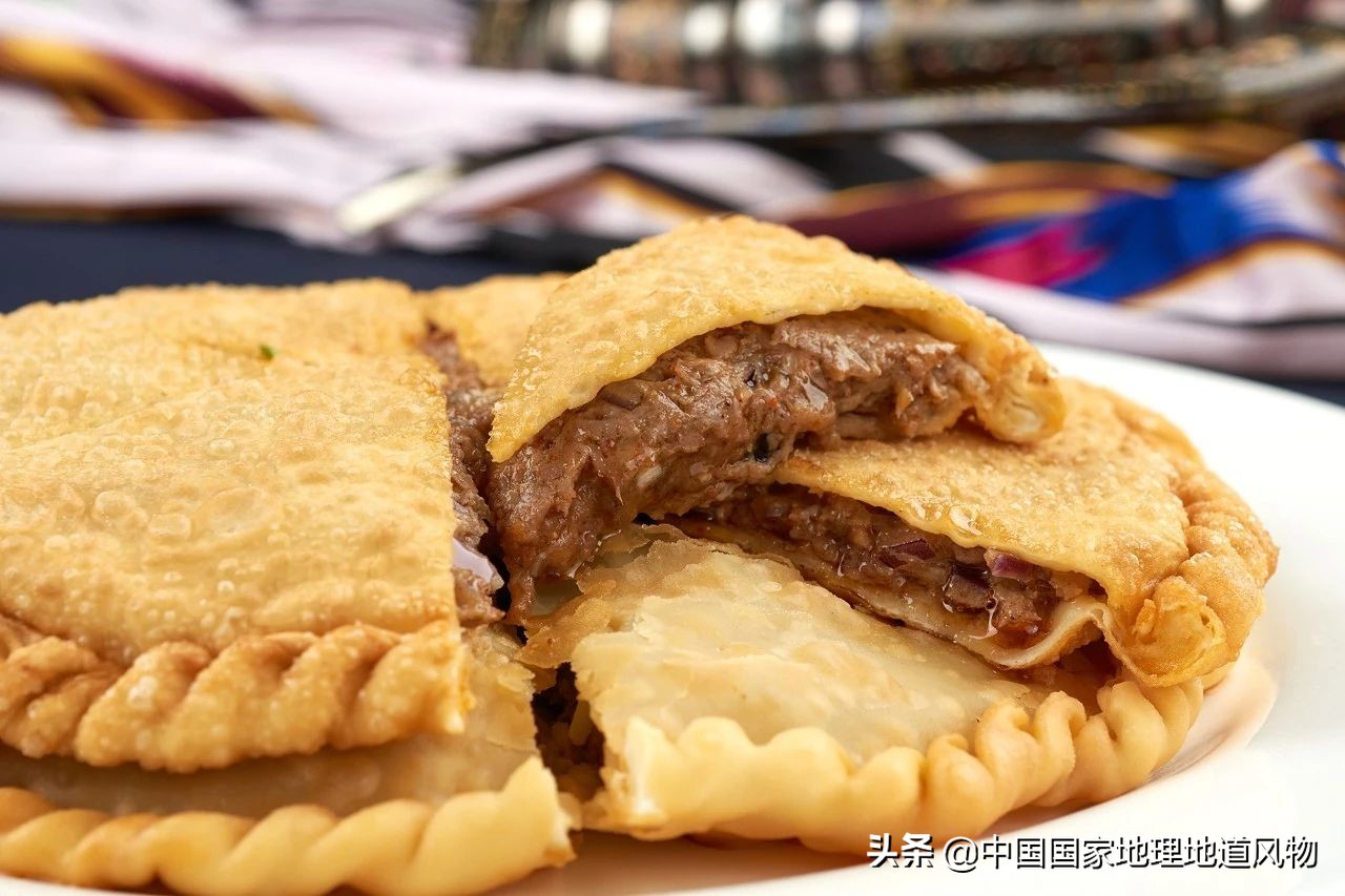 你知道新疆人为啥爱吃馕吗？