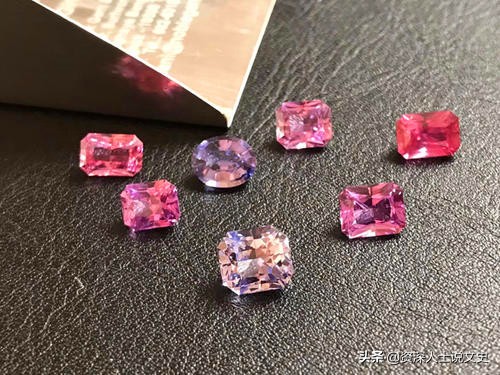 斯里兰卡拥有丰富宝石资源，却成为落后的农业国