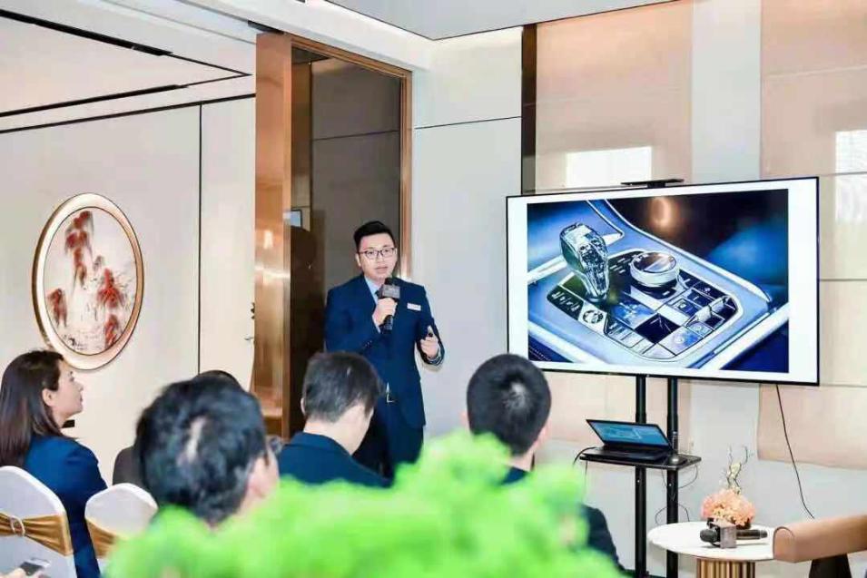 大型豪华车首创叠墅私密鉴赏会圆满落幕