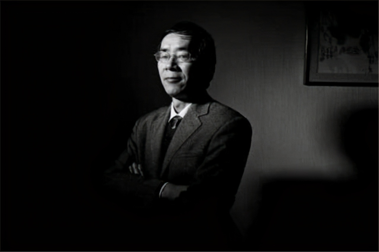 中国文人的劣根性就表现在"百家争宠"