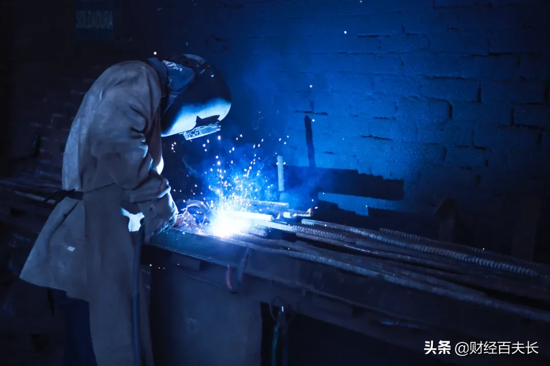 “拆二代”的悲惨结局：一夜暴富的爽，你接得住吗？