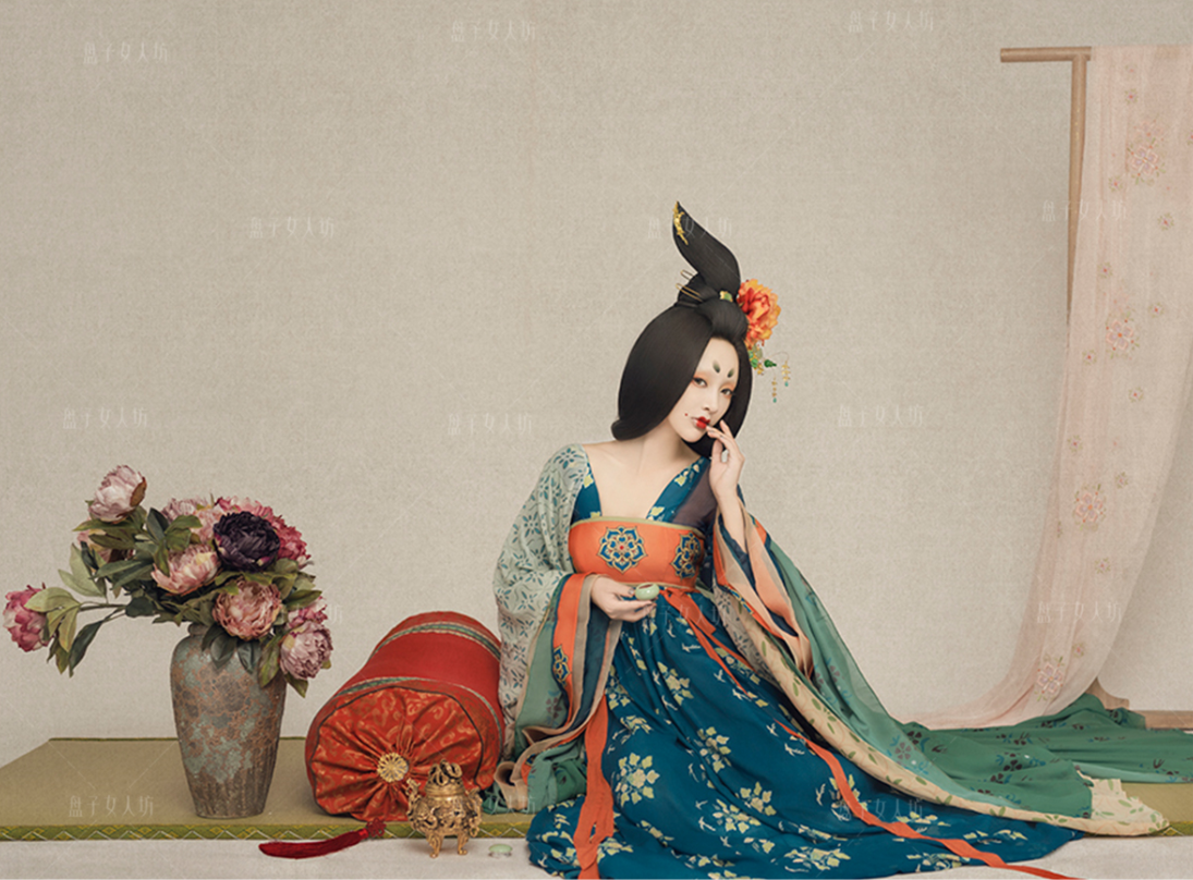 汉服为何在今天，会被说成奇装异服？