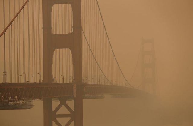 美国西海岸山火持续肆虐，烟雾已飘至东海岸首都上空