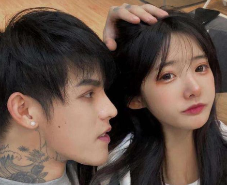  殷世航女友套路璐喊话不是真的情侣?前