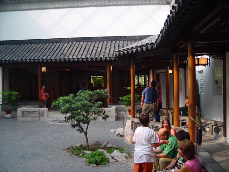 纽约大都会博物馆：不偷不抢，海量藏品从何而来？