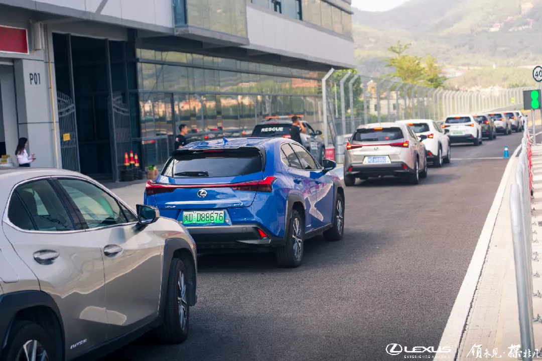 纯电驱动 驭电新生 雷克萨斯UX300e厦门赛道试驾体验