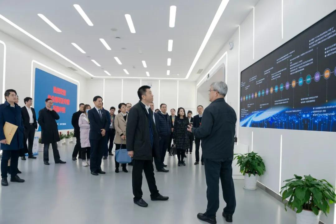上海证券交易所总经理蔡建春一行来访凯发APP技术