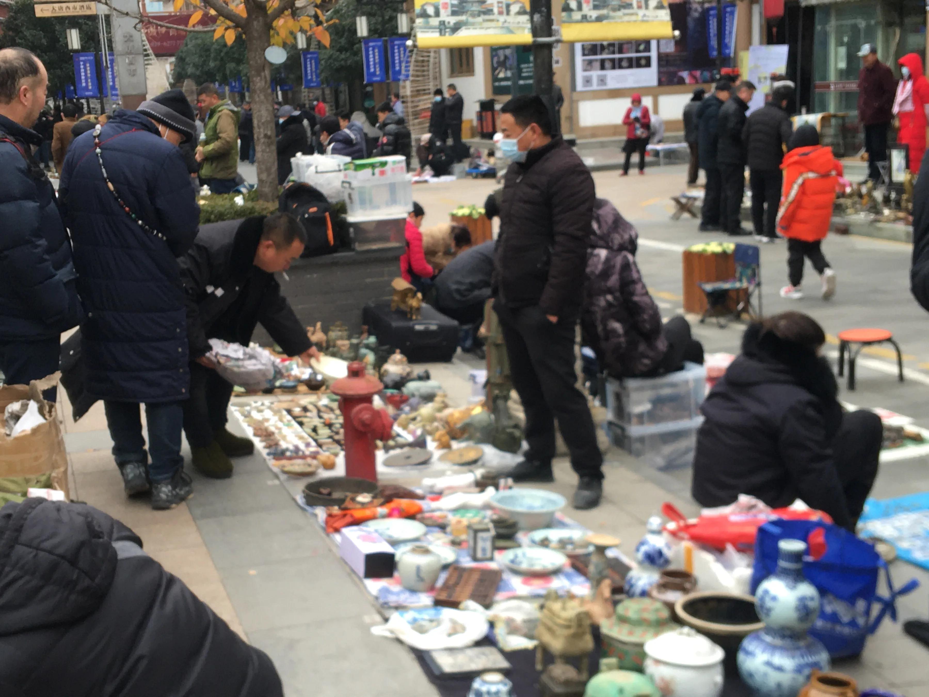 大唐西市西安最大的古玩市场曾是唐朝最繁华的商市