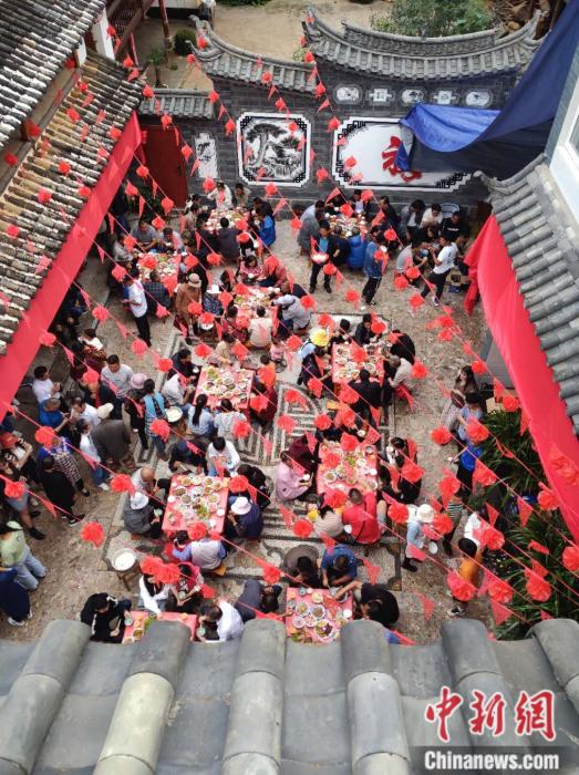 我和我的“十一”账单，“花出了过年的感觉”