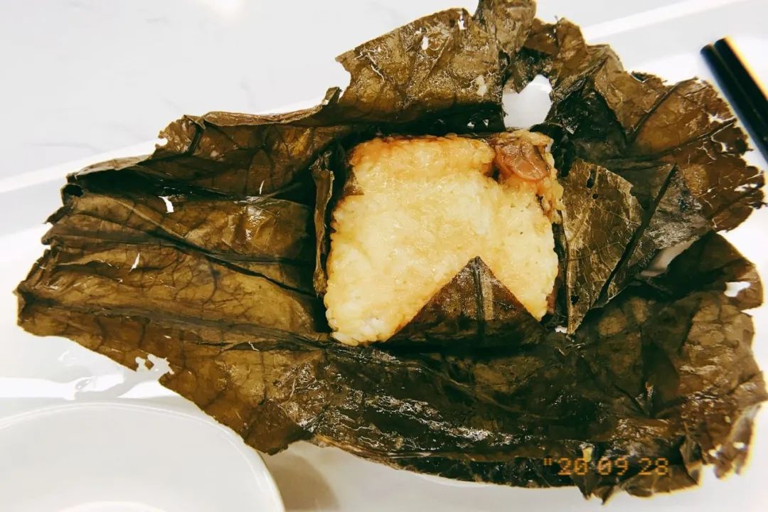 在大厂996的年轻人图什么？食堂