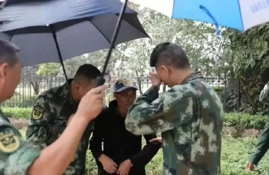 走过半生，才懂中秋