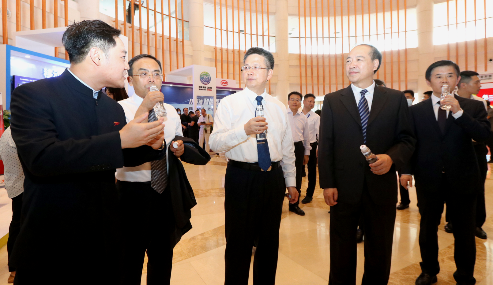 大秦之水——中华人民共和国第十四届运动会官方指定用水