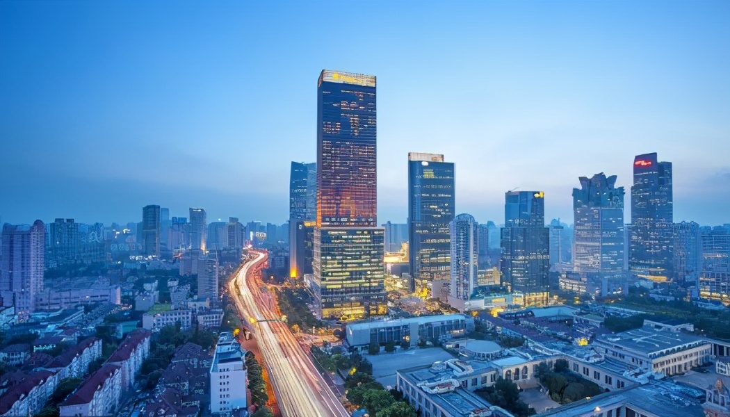 以房地产为支柱产业的巴西，经济是怎么走入死局的？